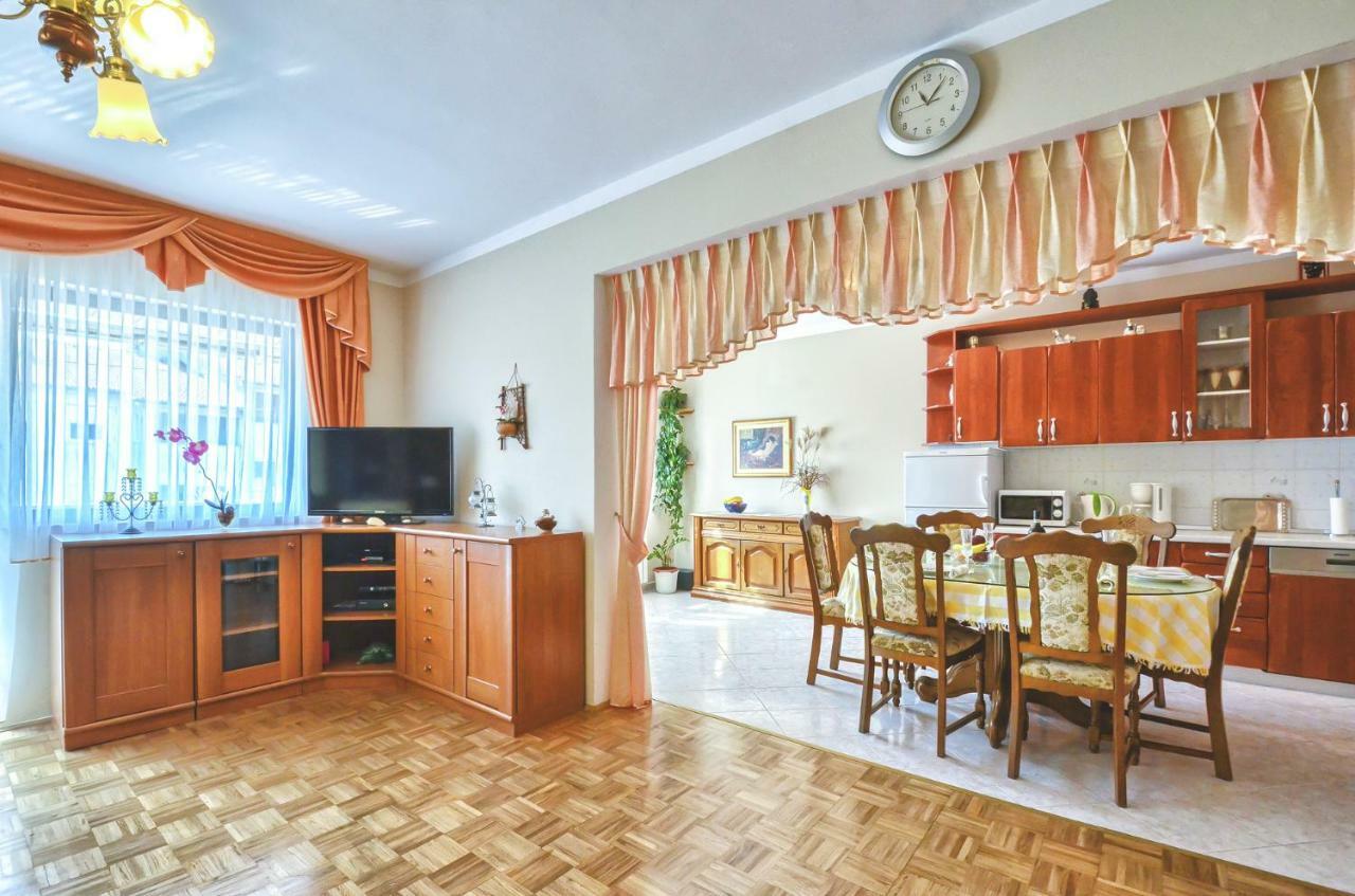Apartment Pecirep Pula Extérieur photo